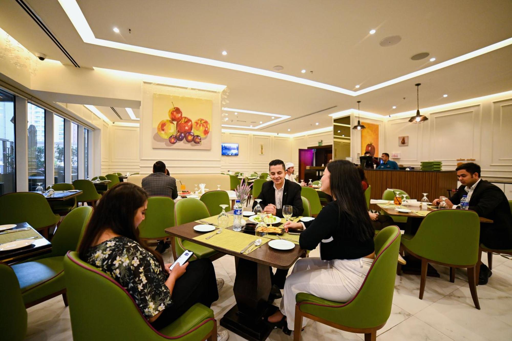 Seven Seas Hotel Dubai Luaran gambar