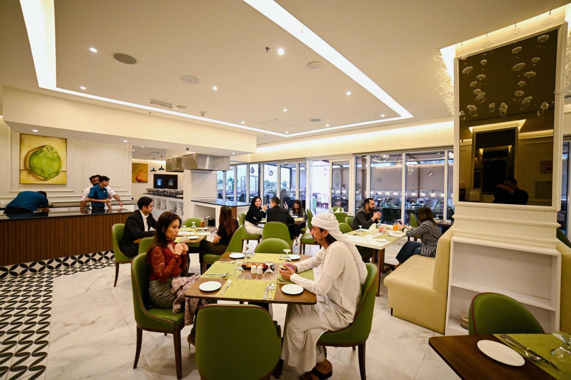 Seven Seas Hotel Dubai Luaran gambar