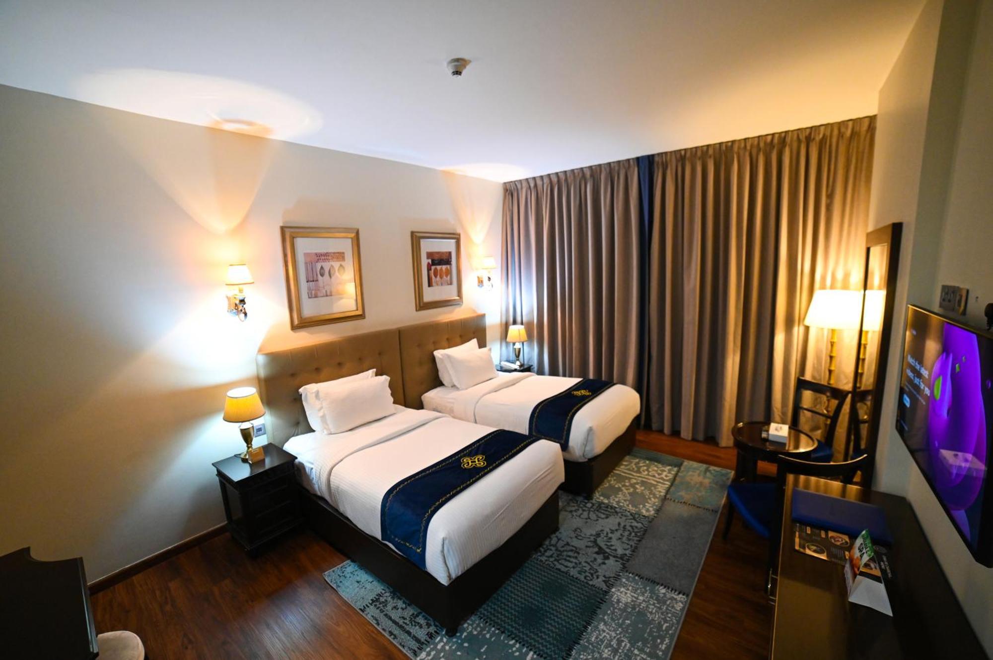 Seven Seas Hotel Dubai Luaran gambar